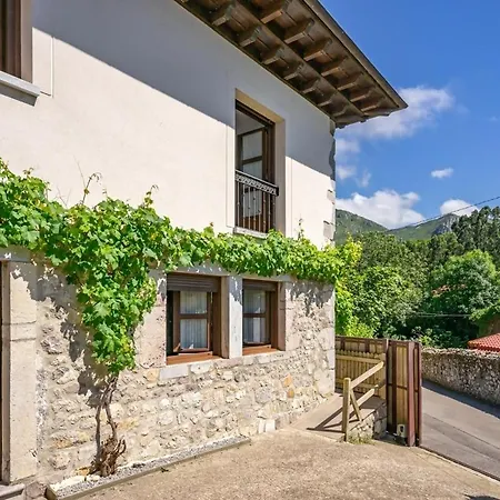 La Corvera En Collera, Ribadesella *